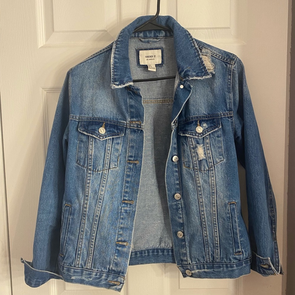 FREE- Women’s Jean jacket